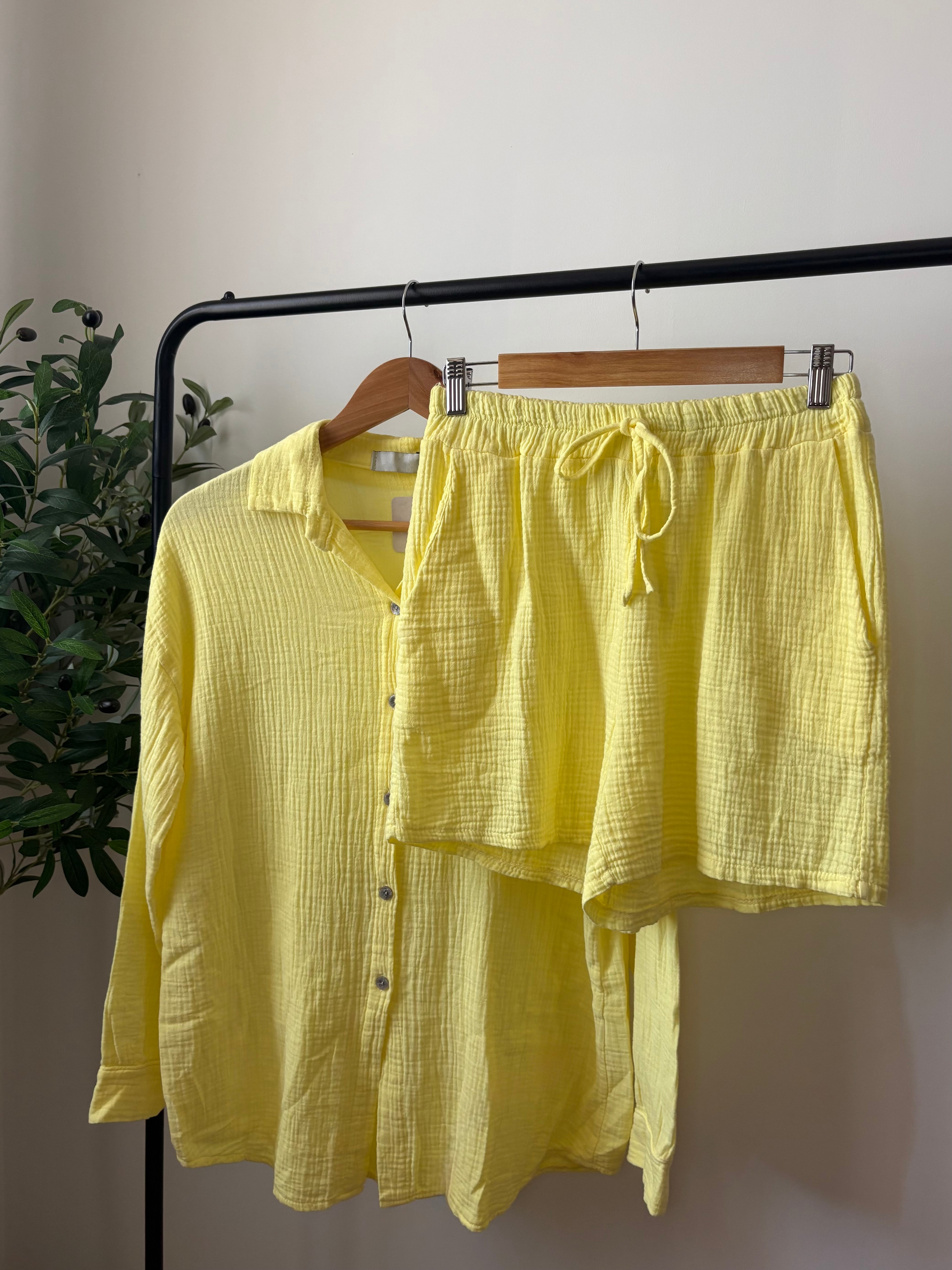 Ensemble chemise & short - Jaune