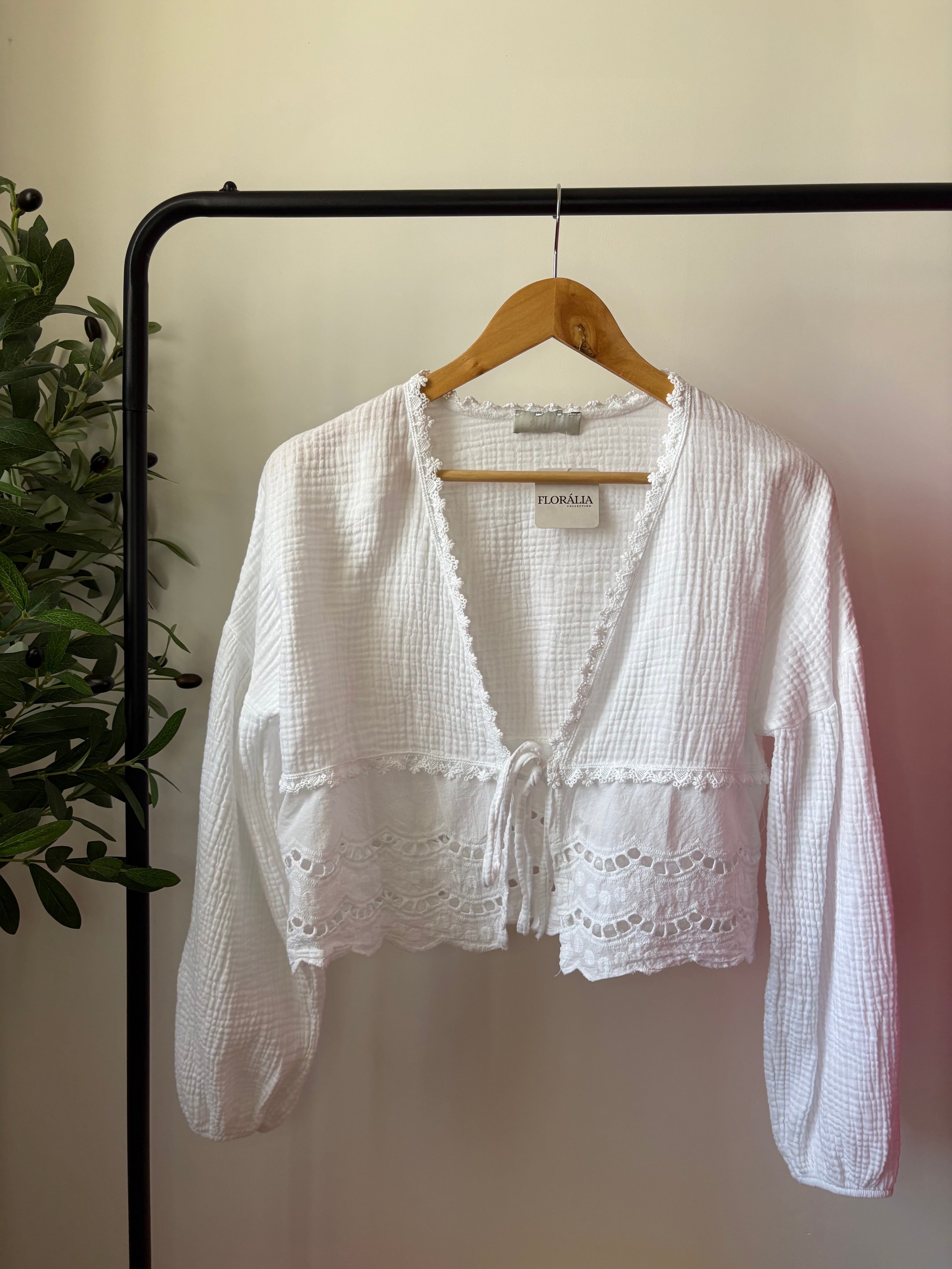 Blouse avec Dentelle - Blanche